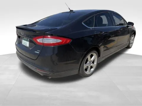 More photos of 2015 Ford Fusion SE at Gregg Young Toyota of Columbus, NE