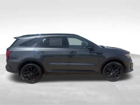 More photos of 2023 Kia Sorento X-Line EX at Gregg Young Toyota of Columbus, NE