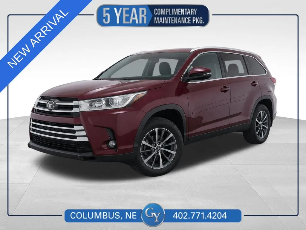 Red 2017 Toyota Highlander XLE for sale in Columbus, NE