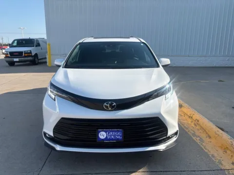 Another view of 2026 Toyota Sienna Woodland Edition for sale in Columbus, NE at Gregg Young Toyota of Columbus