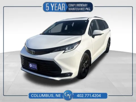 White 2026 Toyota Sienna Woodland Edition for sale in Columbus, NE