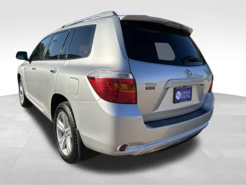 More photos of 2009 Toyota Highlander Limited at Gregg Young Toyota of Columbus, NE