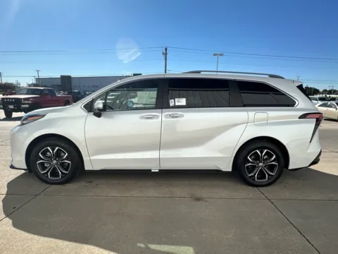 More photos of 2026 Toyota Sienna Platinum at Gregg Young Toyota of Columbus, NE
