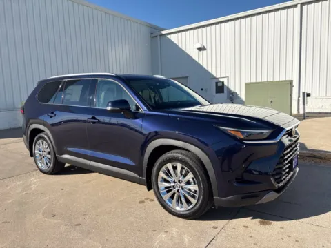 More photos of 2026 Toyota Grand Highlander Platinum at Gregg Young Toyota of Columbus, NE