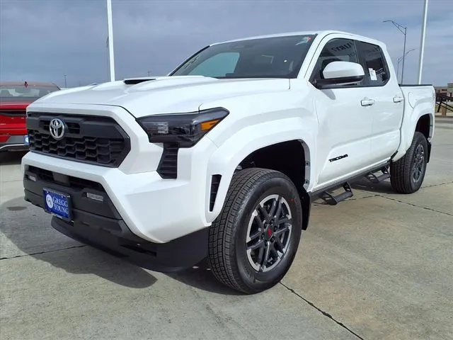 Unknown 2025 Toyota Tacoma TRD Sport for sale in Columbus, NE