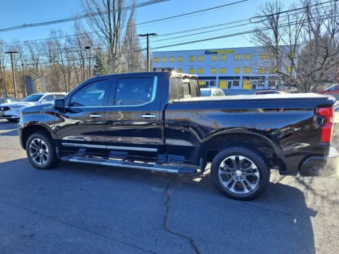 Another view of 2022 Chevrolet Silverado 1500 High Country for sale in Southborough, MA at CARNOVA SOUTHBOROUGH