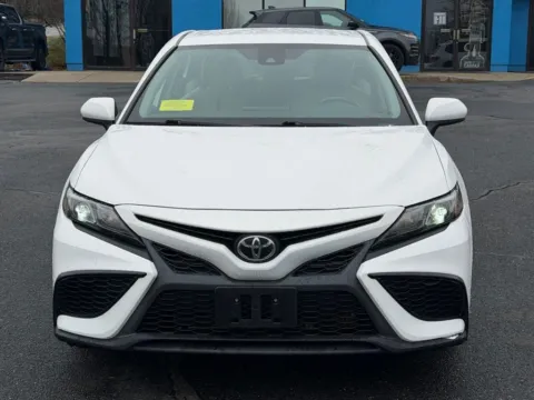 More photos of 2021 Toyota Camry SE at CARNOVA SOUTHBOROUGH, MA