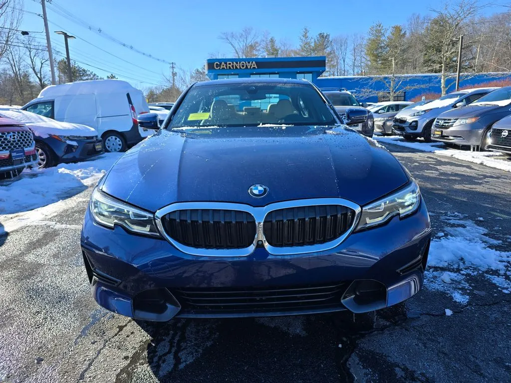 Blue 2019 BMW 3 Series 330i xDrive for sale in Southborough, MA