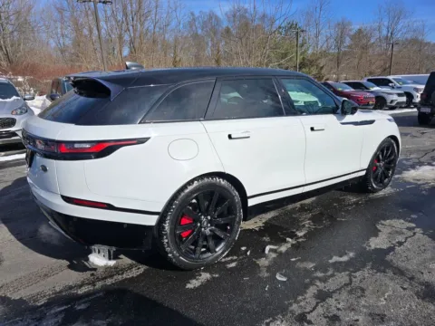 More photos of 2020 Land Rover Range Rover Velar HSE R-Dynamic at CARNOVA SOUTHBOROUGH, MA