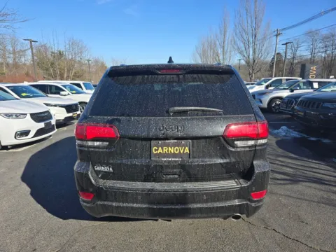 More photos of 2018 Jeep Grand Cherokee Altitude at CARNOVA SOUTHBOROUGH, MA