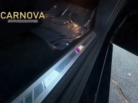 Photos of 2025 BMW X6 xDrive40i for sale in Southborough, MA at CARNOVA SOUTHBOROUGH