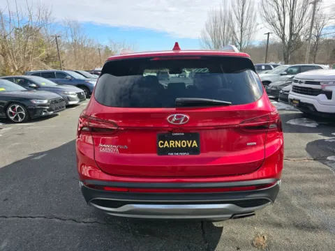 More photos of 2022 Hyundai Santa Fe SEL at CARNOVA SOUTHBOROUGH, MA