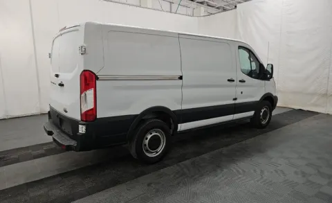 More photos of 2018 Ford Transit-250 at CARNOVA SOUTHBOROUGH, MA