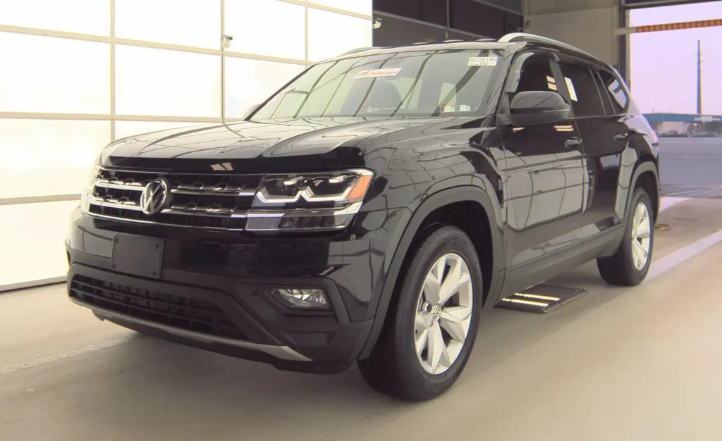 2019 Volkswagen Atlas 3.6L V6 SE for sale in Southborough, MA