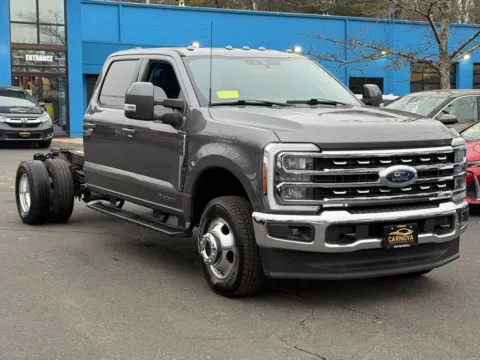 More photos of 2023 Ford F-350SD Lariat at CARNOVA SOUTHBOROUGH, MA