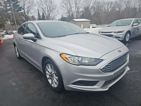 Photos of 2017 Ford Fusion SE for sale in Southborough, MA at CARNOVA SOUTHBOROUGH