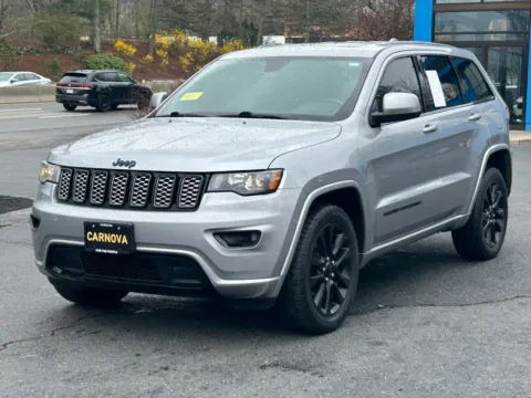 Photos of 2019 Jeep Grand Cherokee Altitude for sale in Southborough, MA at CARNOVA SOUTHBOROUGH