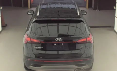 More photos of 2023 Hyundai Santa Fe SEL at CARNOVA SOUTHBOROUGH, MA