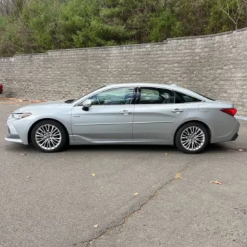 Another view of 2020 Toyota Avalon Hybrid Limited for sale in Southborough, MA at CARNOVA SOUTHBOROUGH