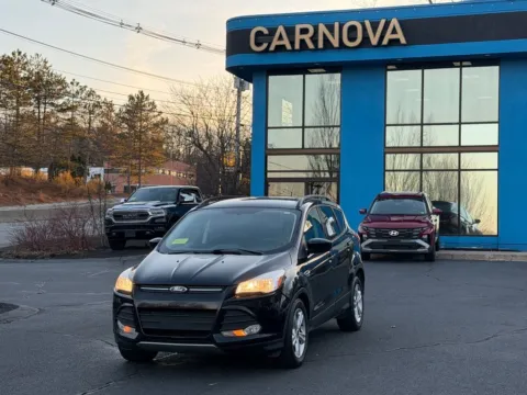 Black 2016 Ford Escape SE for sale in Southborough, MA