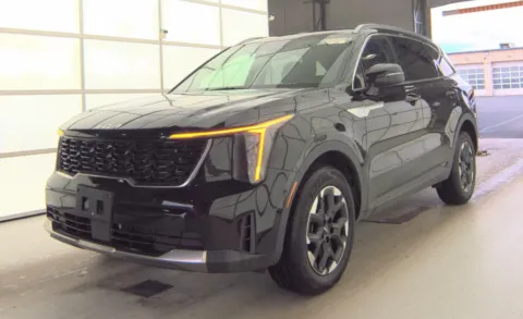 Black 2024 Kia Sorento S for sale in Southborough, MA