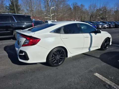 More photos of 2020 Honda Civic Si at CARNOVA SOUTHBOROUGH, MA