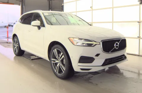 White 2018 Volvo XC60 T5 Momentum for sale in Southborough, MA