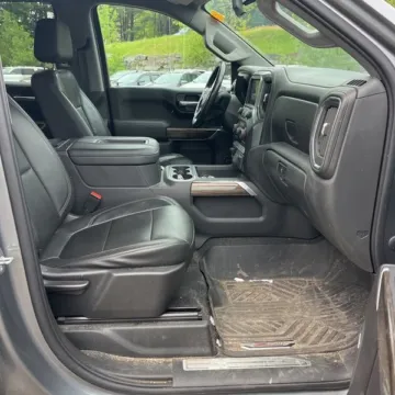 More photos of 2020 Chevrolet Silverado 1500 RST at CARNOVA SOUTHBOROUGH, MA