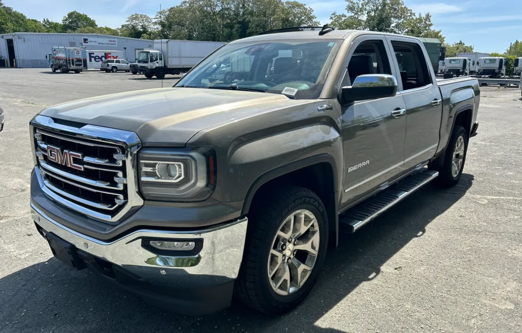Gray 2017 GMC Sierra 1500 SLT for sale in Southborough, MA