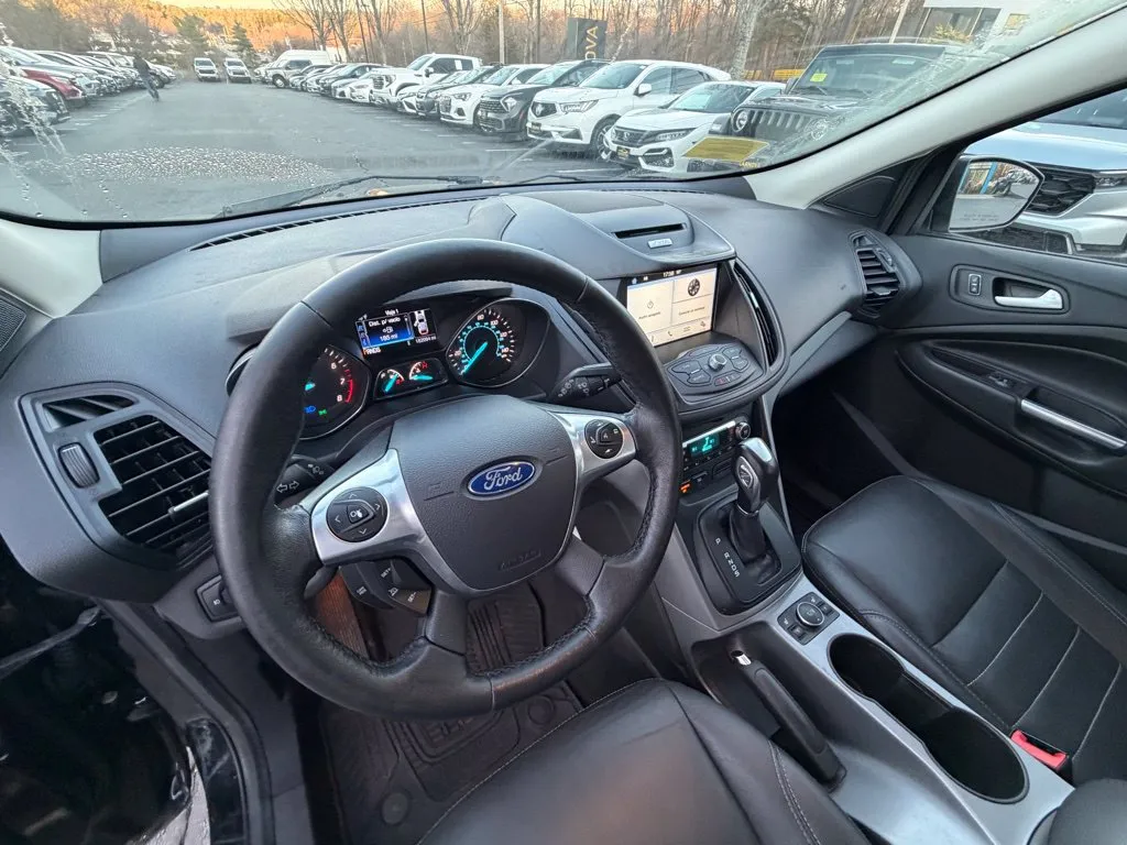 2016 Ford Escape SE - Photo 18