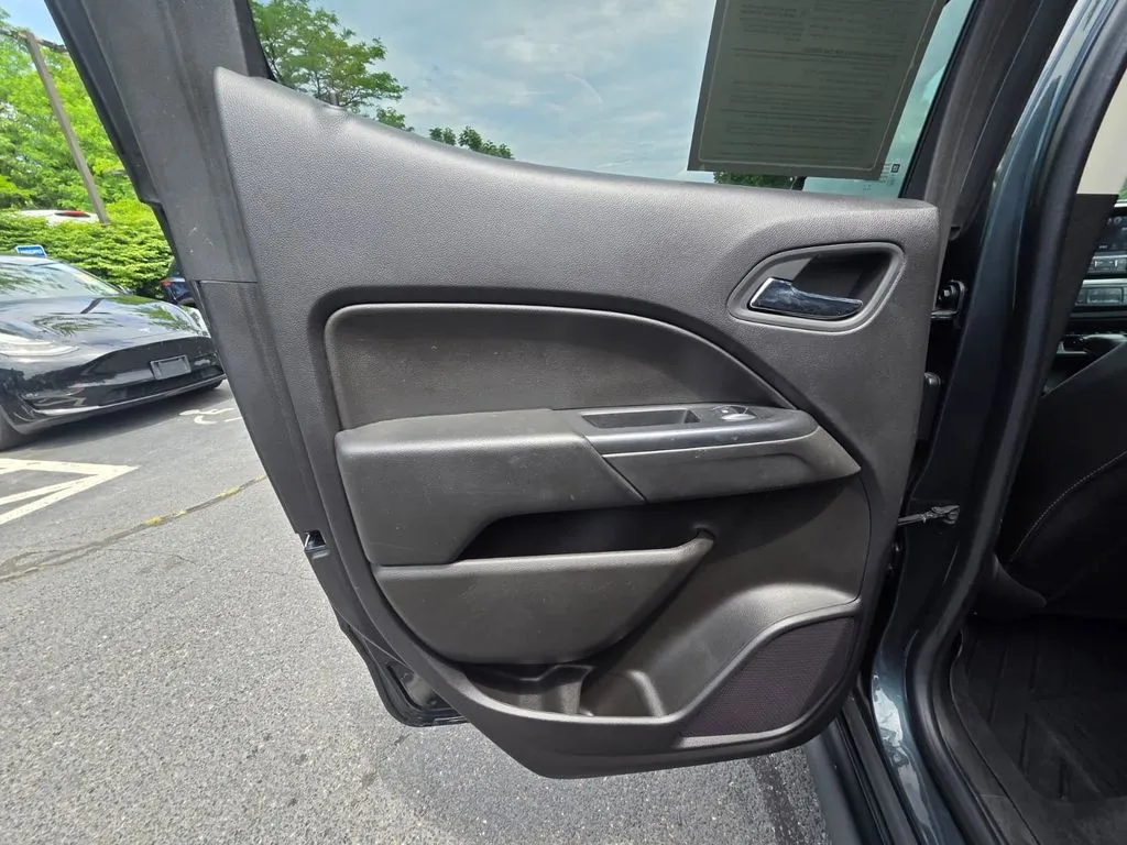 2018 Chevrolet Colorado ZR2 - Photo 16