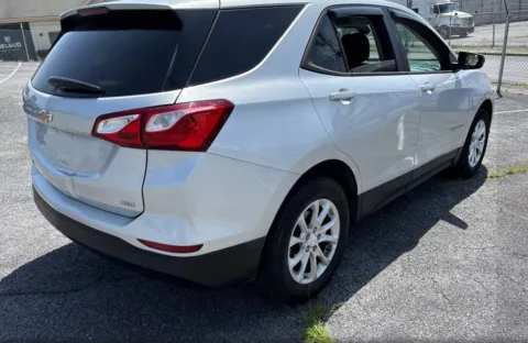 More photos of 2020 Chevrolet Equinox LS at CARNOVA SOUTHBOROUGH, MA
