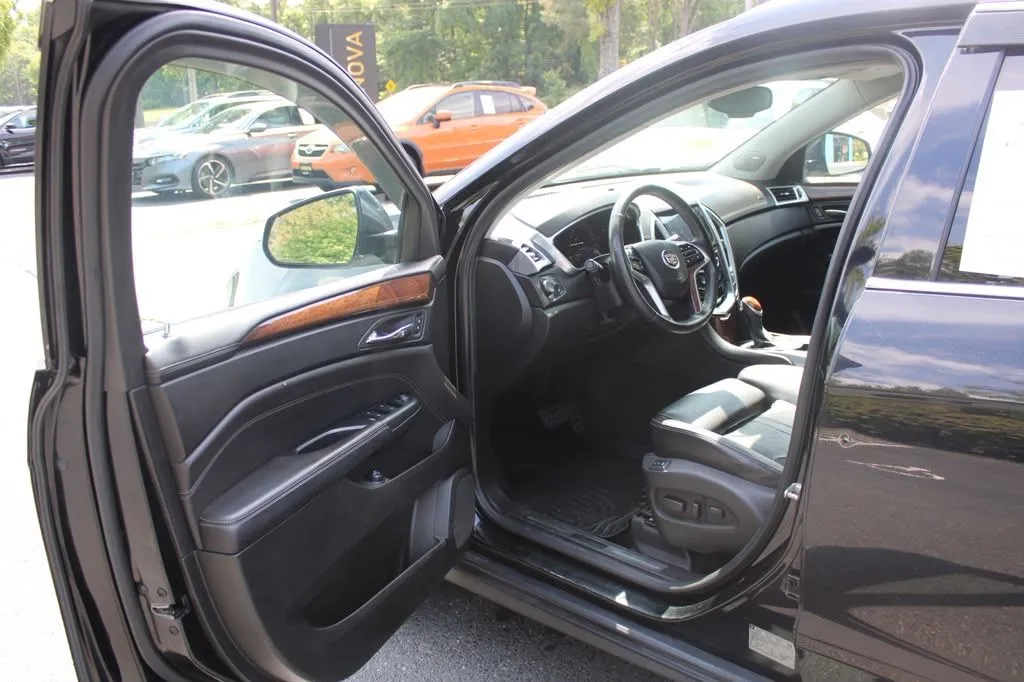 2013 Cadillac SRX Luxury Collection - Photo 17