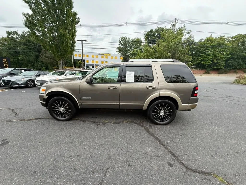 2006 Ford Explorer Eddie Bauer - Photo 6