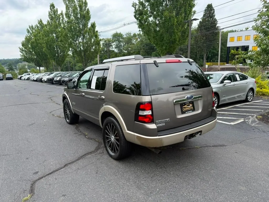 2006 Ford Explorer Eddie Bauer - Photo 5