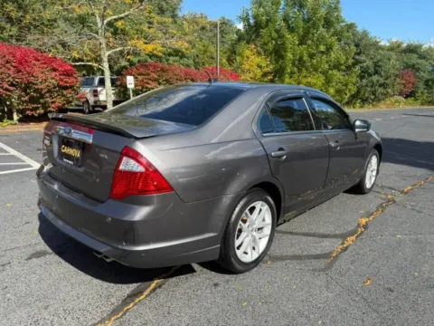 More photos of 2011 Ford Fusion SEL at CARNOVA SOUTHBOROUGH, MA