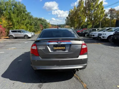 More photos of 2011 Ford Fusion SEL at CARNOVA SOUTHBOROUGH, MA