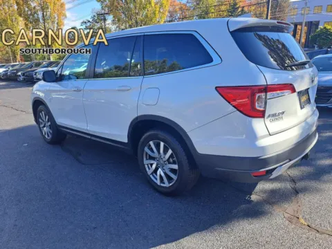 More photos of 2021 Honda Pilot EX-L at CARNOVA SOUTHBOROUGH, MA