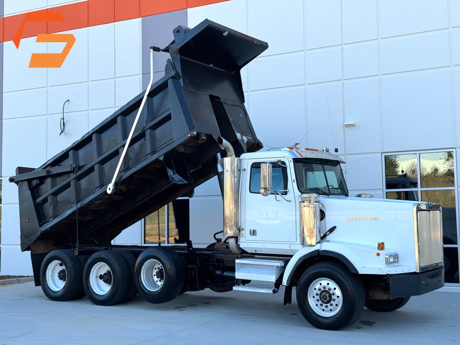 2000 WESTERN STAR 4900