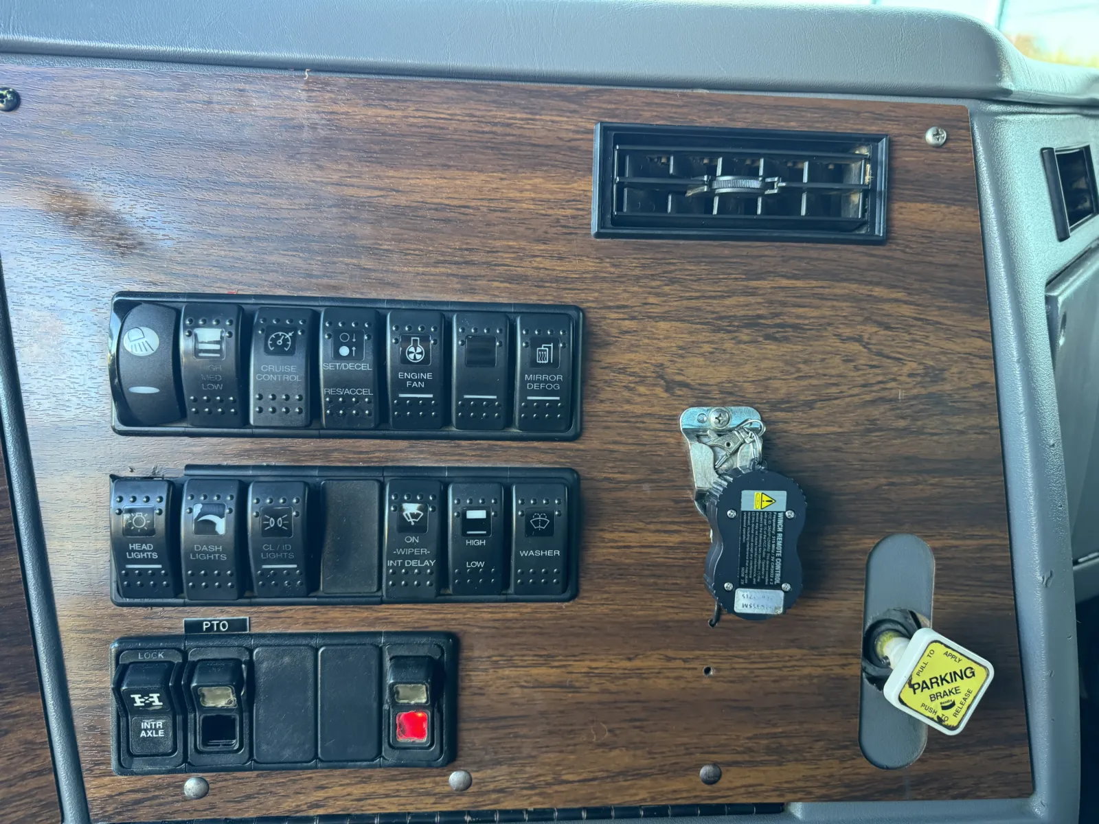 2000 Western Star 4900 - image 19