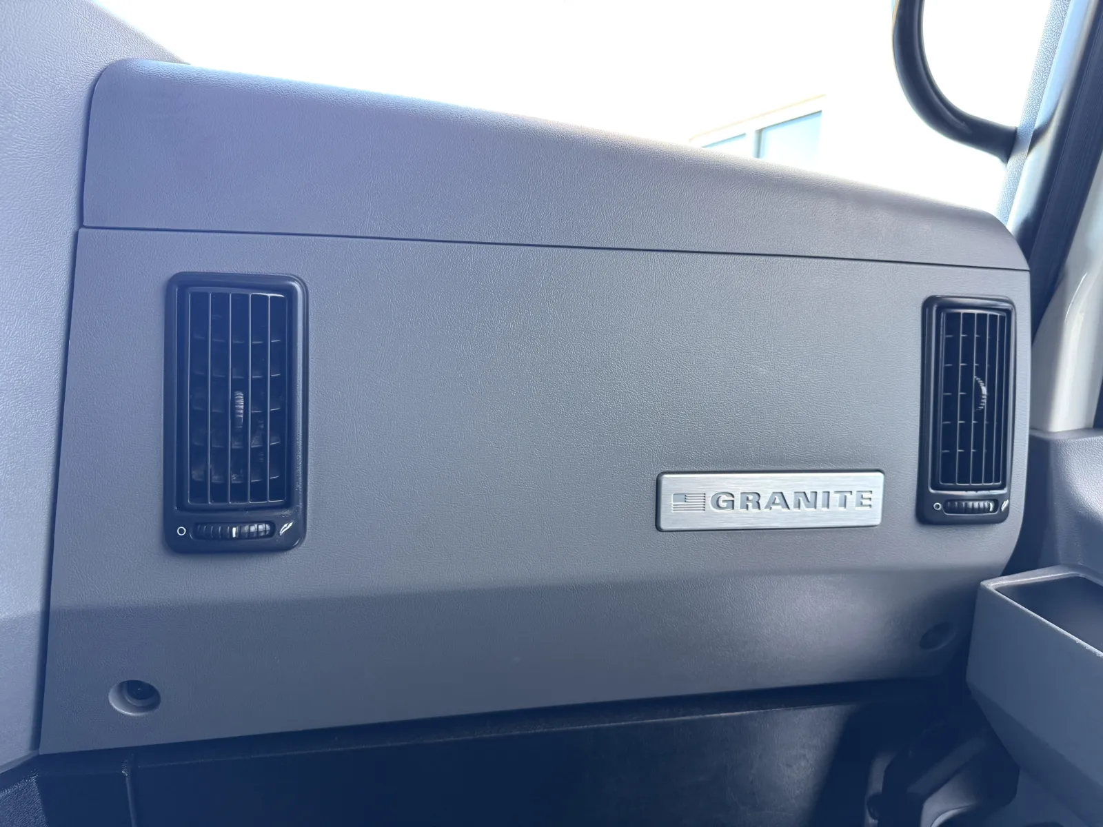 2022 Mack Granite - image 20