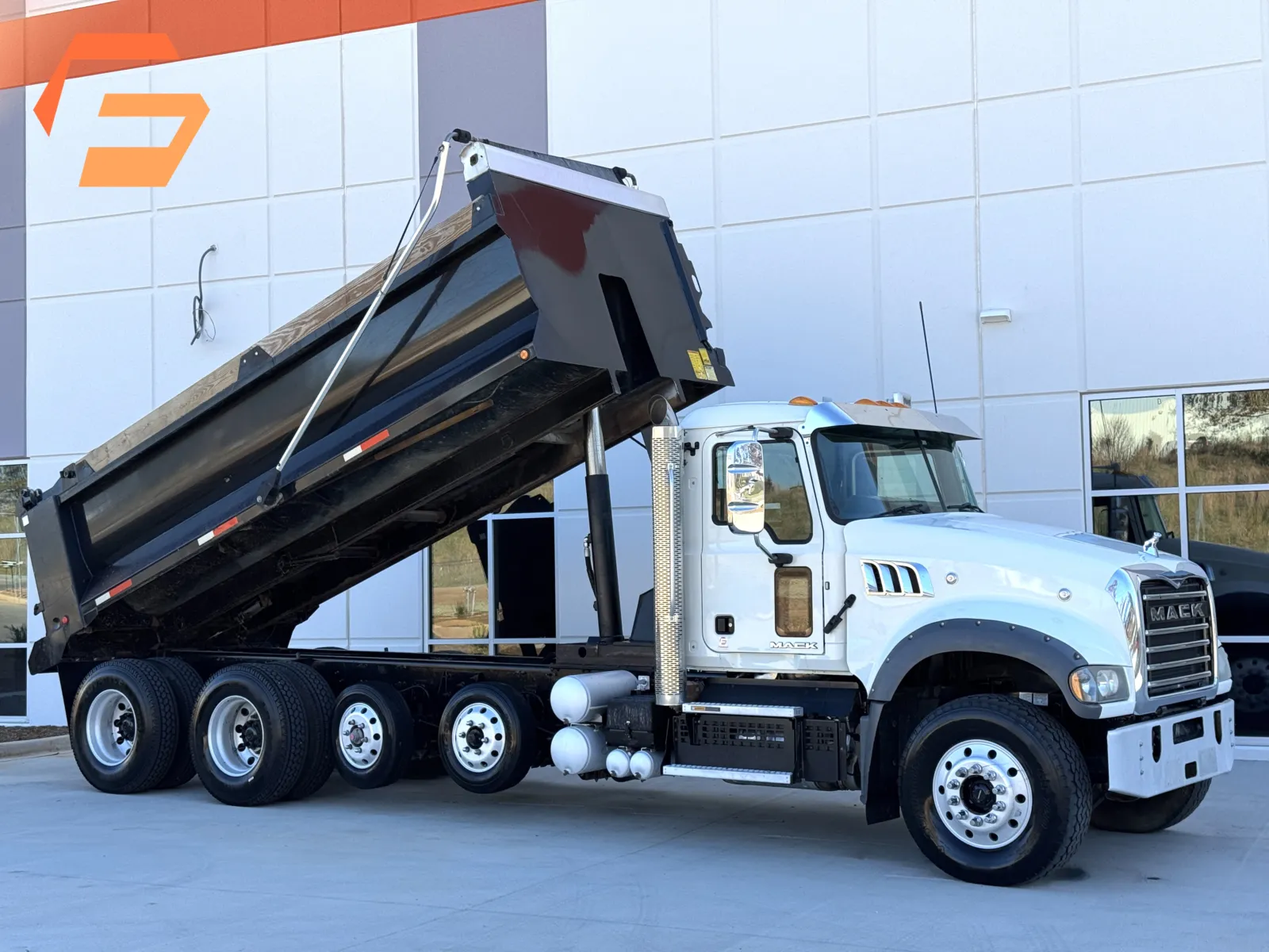 2018 MACK GR64FR for sale in Greer, SC