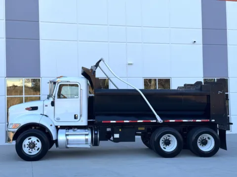 More photos of 2018 PETERBILT 348 at Forge Truck Centers - South Carolina, SC
