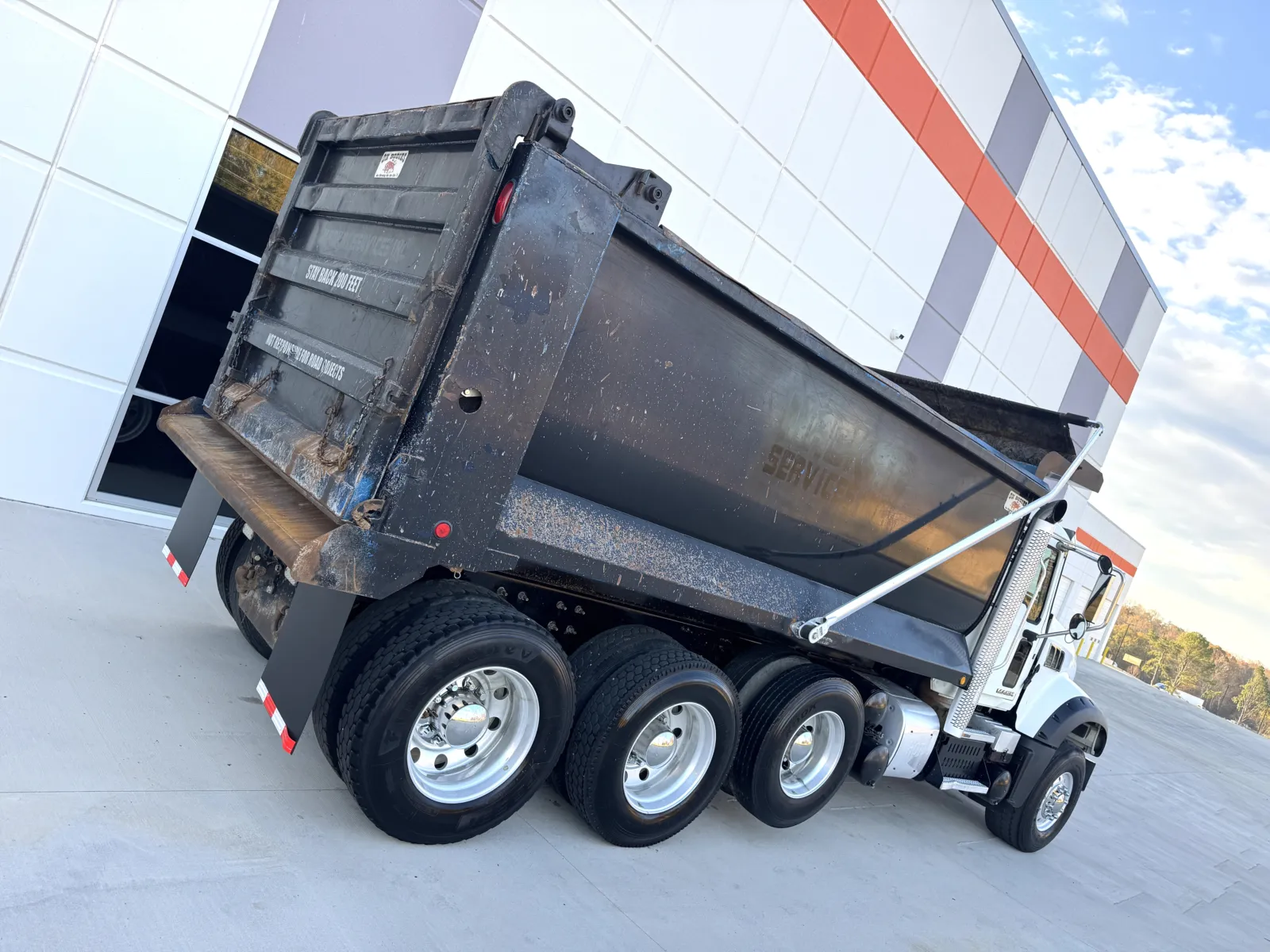 2015 Mack - image 12