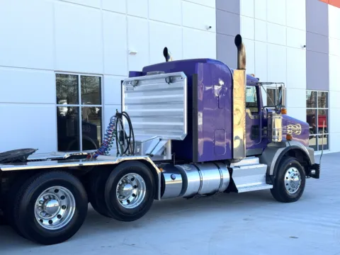 Photos of 2014 KENWORTH T800 for sale in Greer, SC at Forge Truck Centers - South Carolina