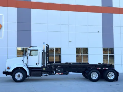 More photos of 2006 PETERBILT 357 at Forge Truck Centers - South Carolina, SC