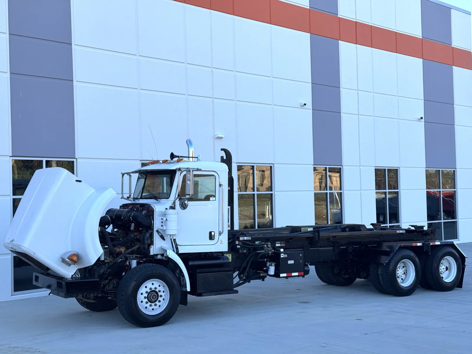 2006 Peterbilt - image 10