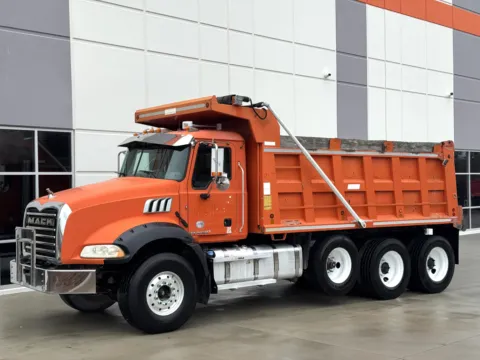 Another view of 2016 MACK GU813 for sale in Greer, SC at Forge Truck Centers - South Carolina