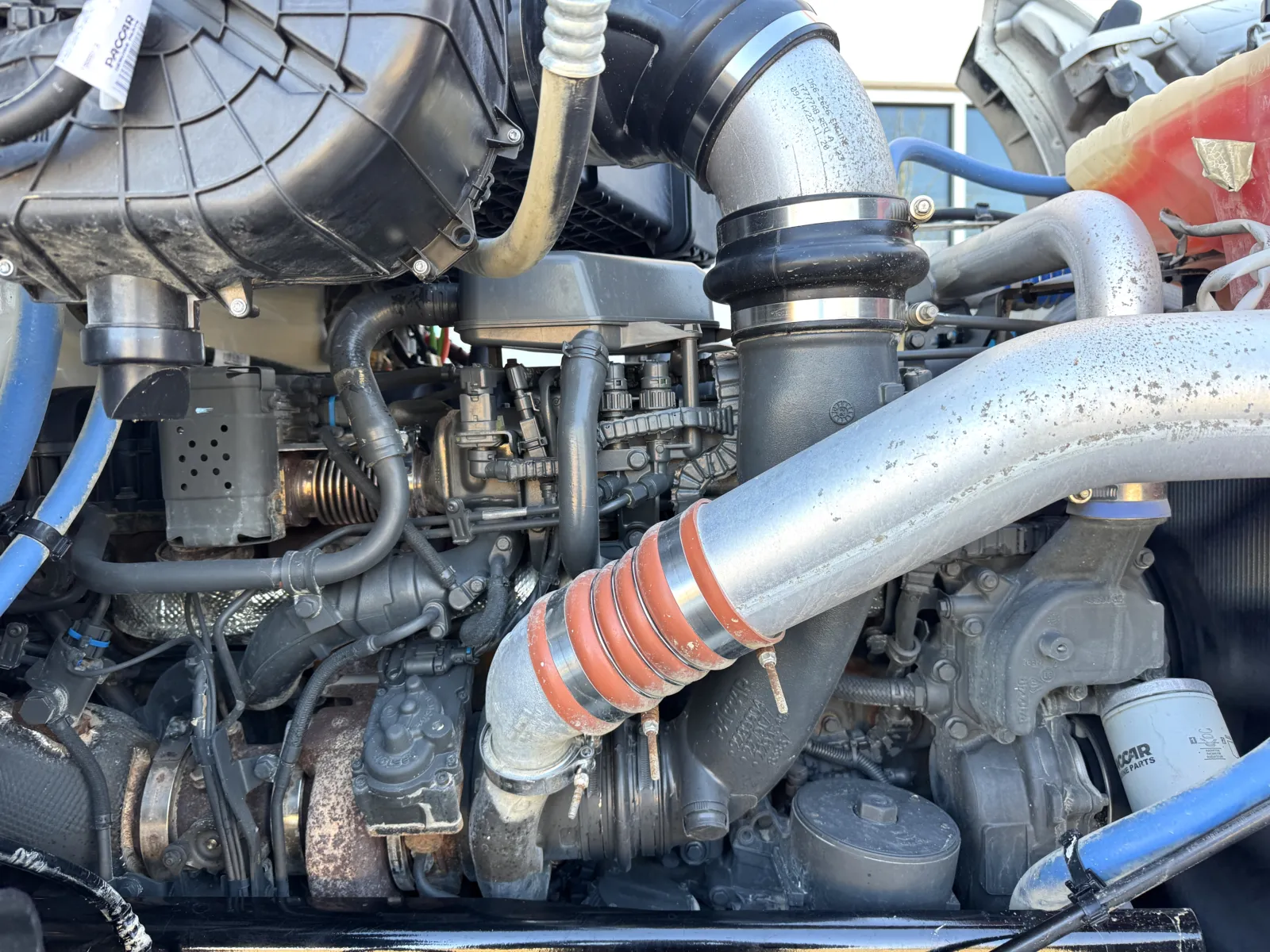 2023 Kenworth T880 - image 13