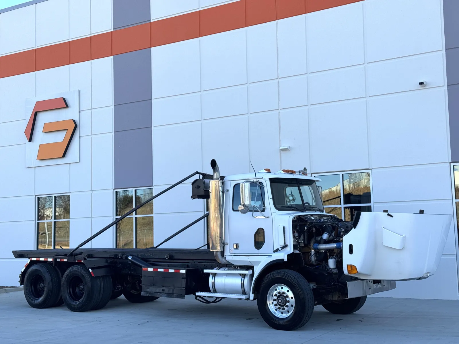 2002 Western Star 4900 - image 9